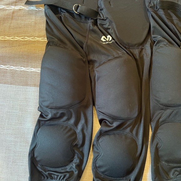2 Pairs McDavid Adult Rival 7-Pad Integrated Football Pants - Picture 7 of 7